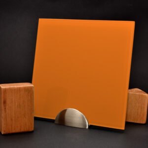 ORANGE (OPAQUE) / MAX DIMENSIONS: 80″ X 141″